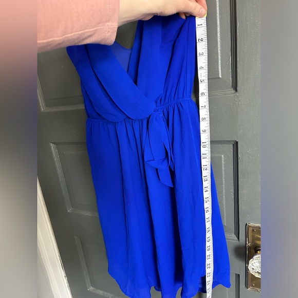 Vibrant royal blue mini dress with faux wrap v neck - Picture 7 of 7